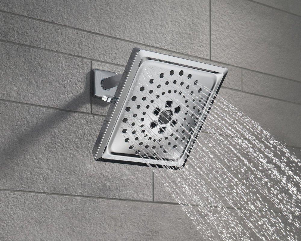 DELTA UNIVERSAL SHOWERING COMPONENTS: H2OKINETIC 3-SETTING RAINCAN SHOWER HEAD 
