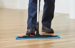 18 in. Adaptable Flat Mop Frame