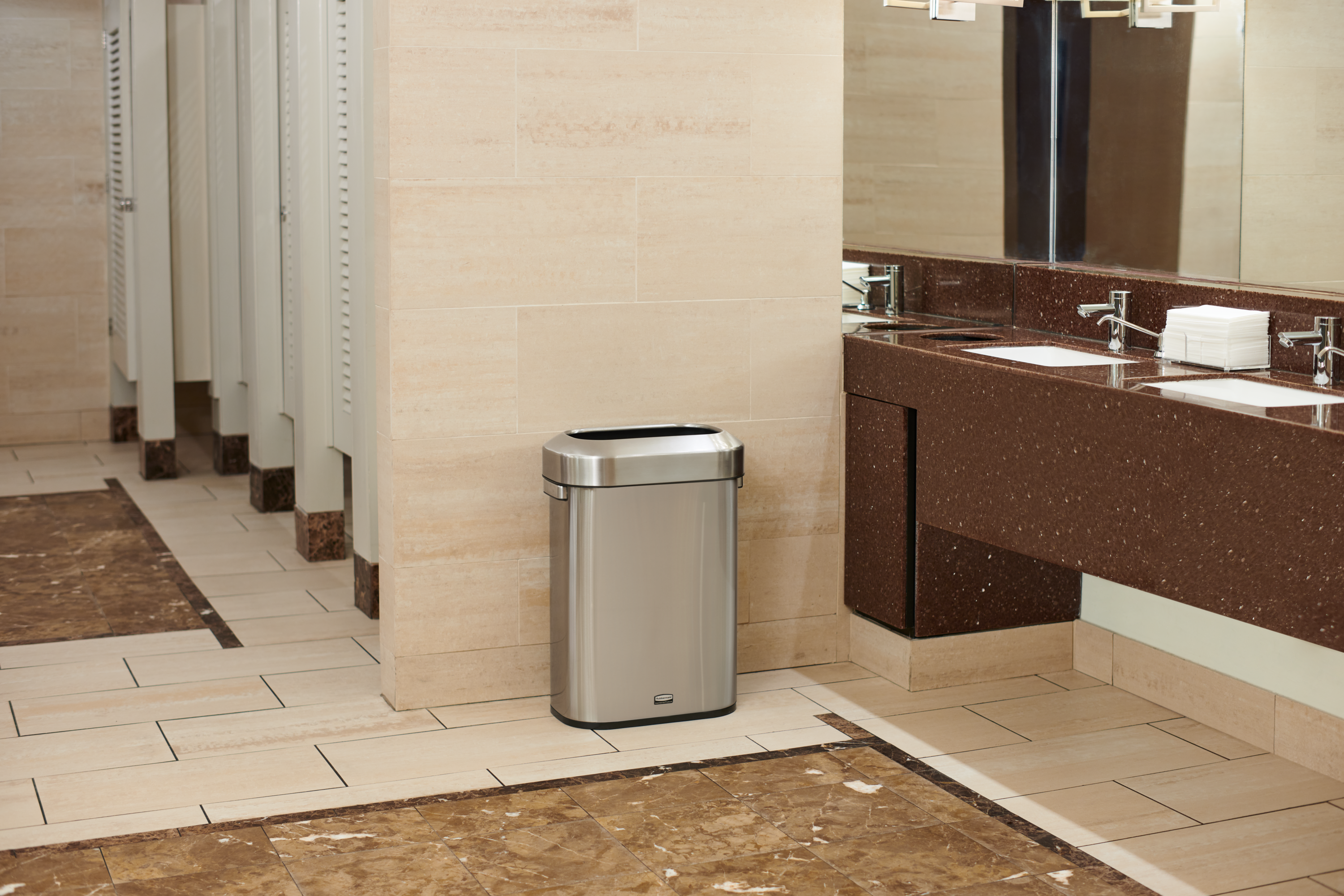 Rubbermaid Stainless Steel 18-1/5 x 25-3/5 x 11-3/10 in. Metal Trash Can in Stainless Steel 