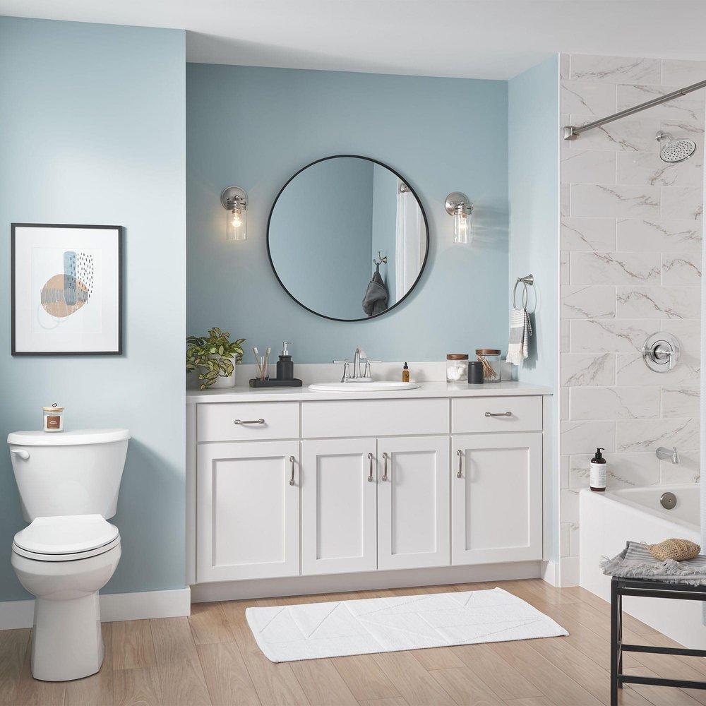 Two Handle Centerset Bathroom Sink Faucet in Polished Chrome 