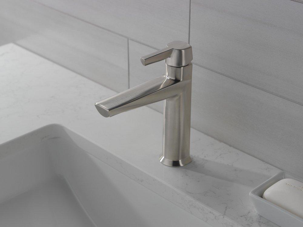 Single Handle Centerset Bathroom Sink Faucet in Lumicoat&reg; Stainless 