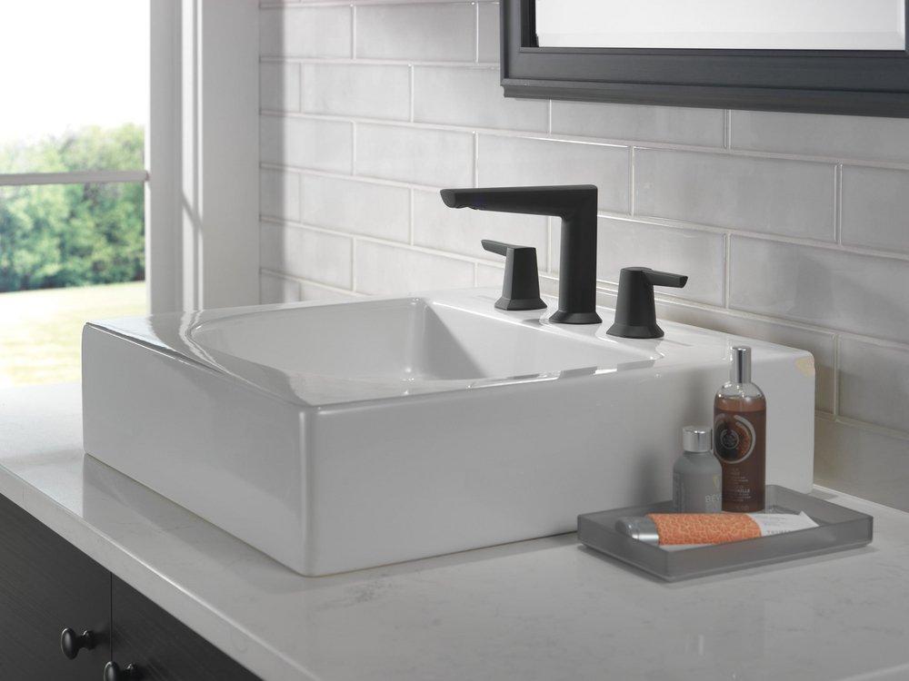 CCY 1.2 GPM GALEON TWO HANDLE WIDESPREAD BATHROOM FAUCET MATTE BLACK 