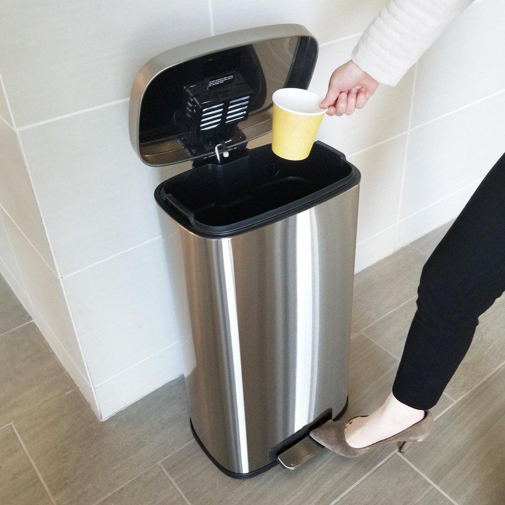8 gal Step Trash Can with Odor Filter in Stainless Steel 
