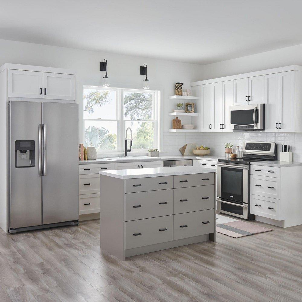 American Standard Matte Black Single Handle Pull Down Kitchen Faucet with Side Spray 