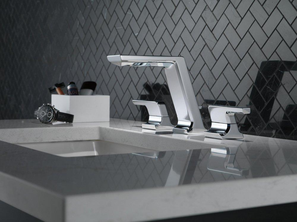 Two Handle Widespread Bathroom Sink Faucet in Lumicoat Chrome 