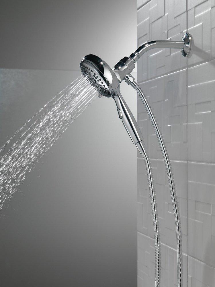 DELTA UNIVERSAL SHOWERING COMPONENTS 7 SETTING SUREDOCK MAGNETIC HAND SHOWER 