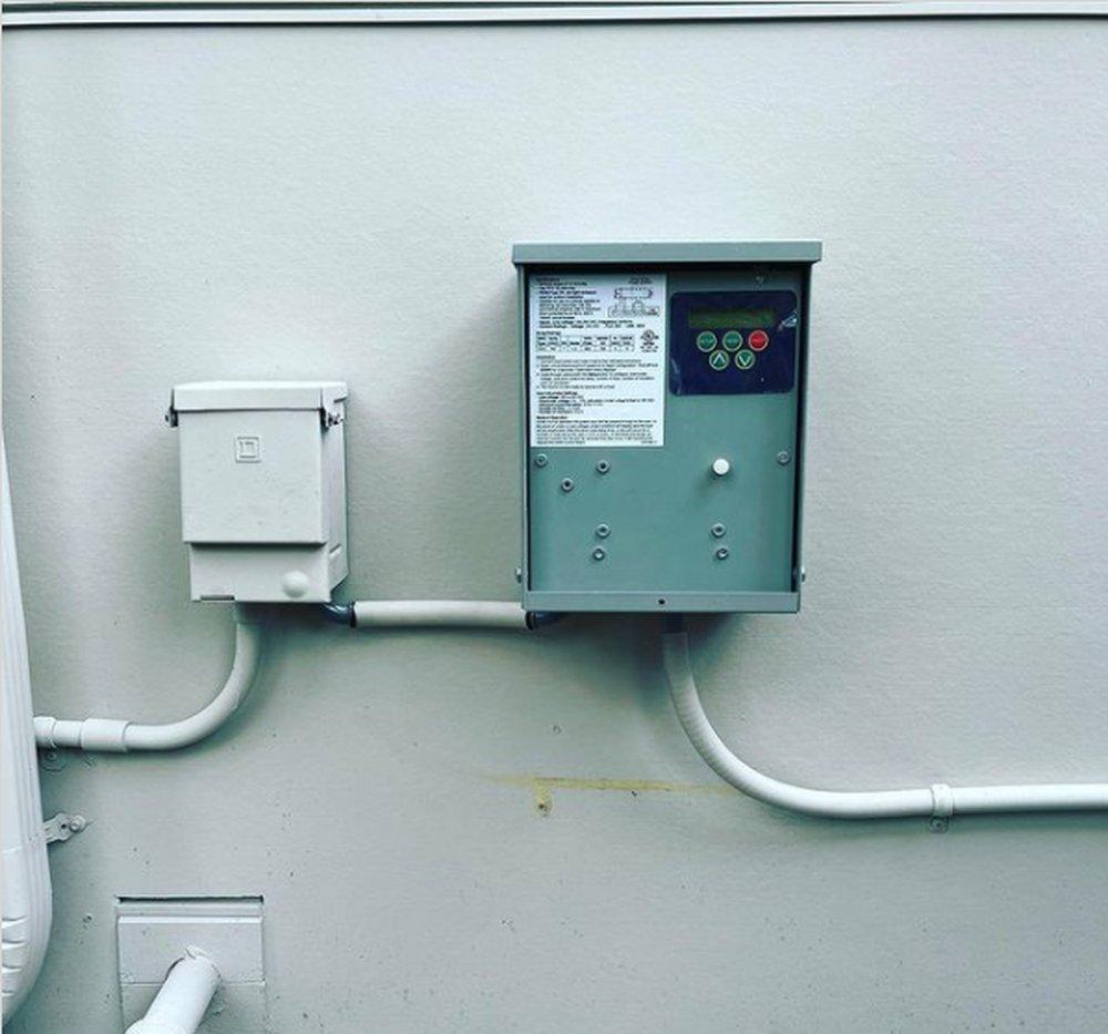 ICM Controls Voltage Digital Monitor 