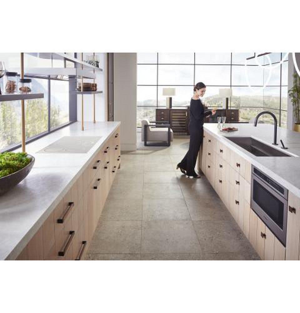 Monogram® Stainless Steel 15-15/16 x 23-5/16 in. 1000W 15A 1.2 cu. ft. Built-In Microwave 