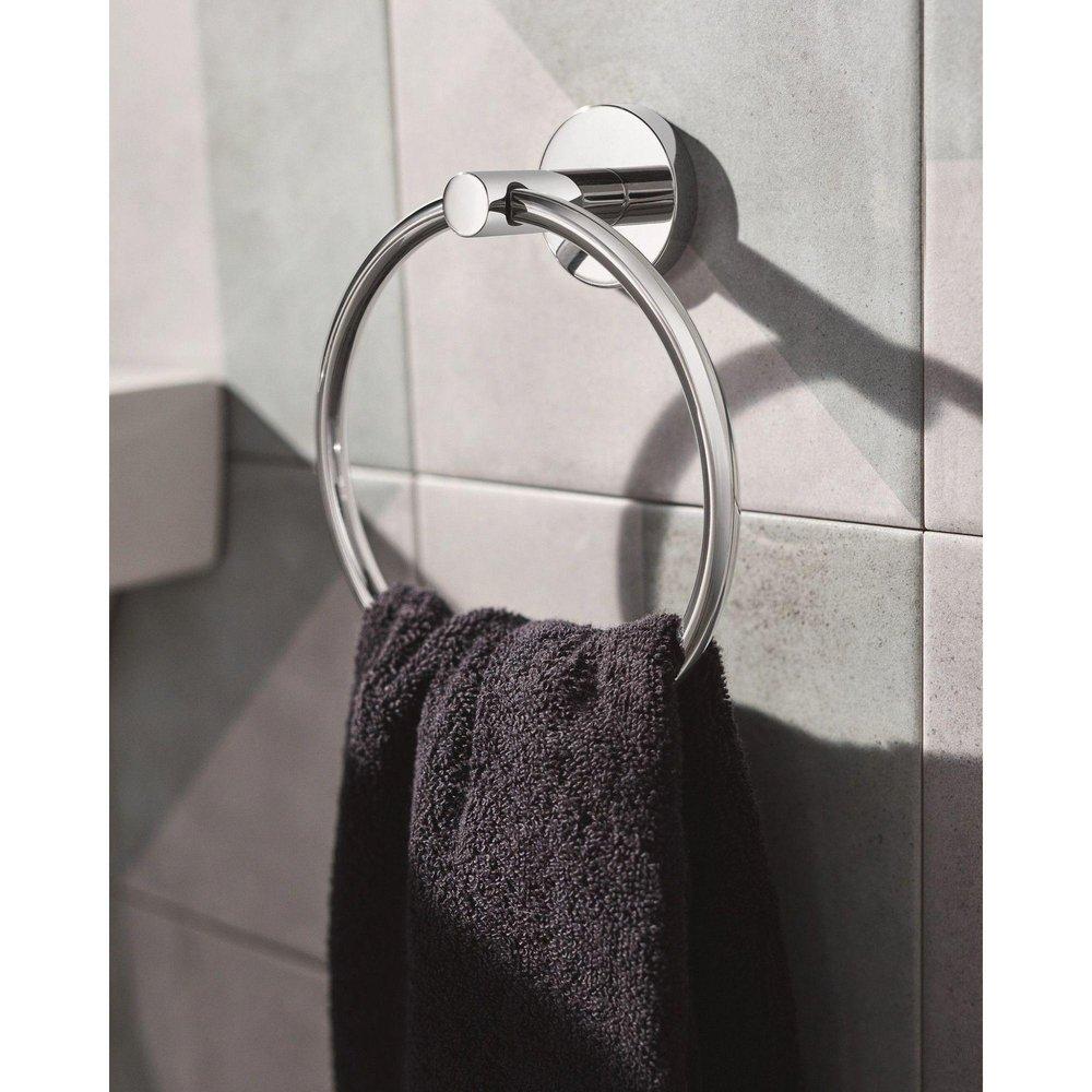 Moen Chrome Round Closed Towel Ring 