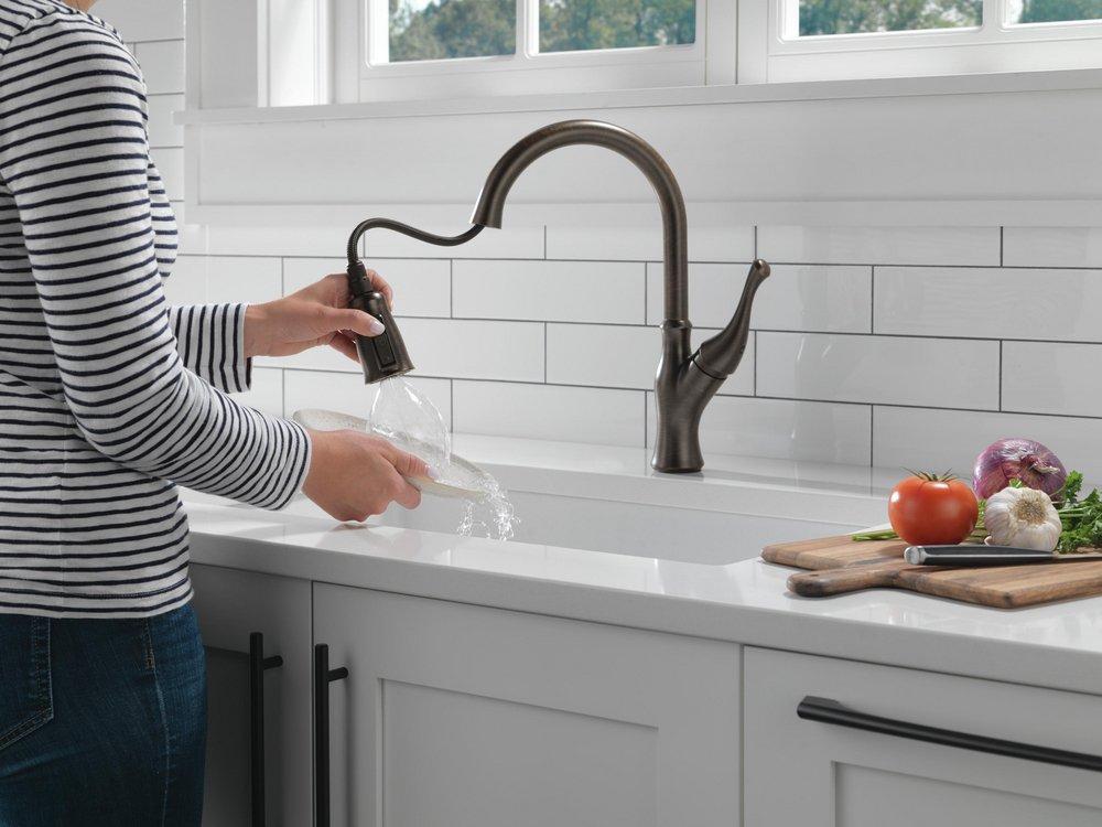 Delta Faucet Venetian Bronze Single Handle Pull Down Kitchen Faucet 