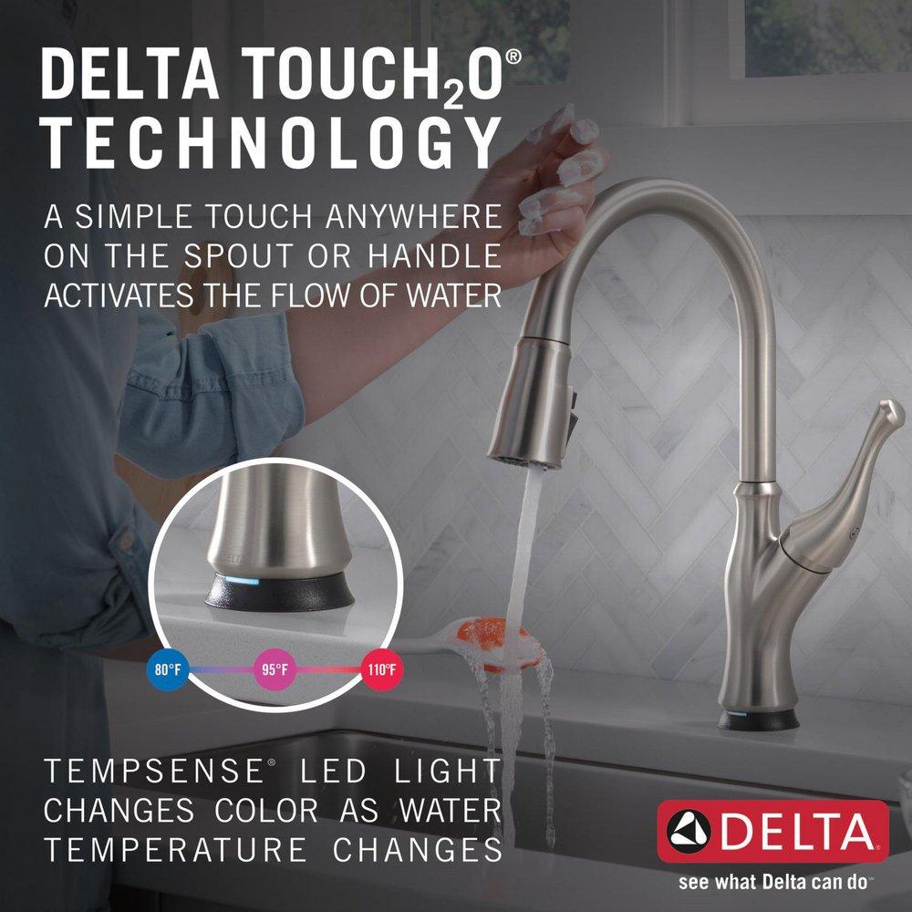Delta Faucet SpotShield Stainless Single Handle Pull Down Kitchen Faucet 