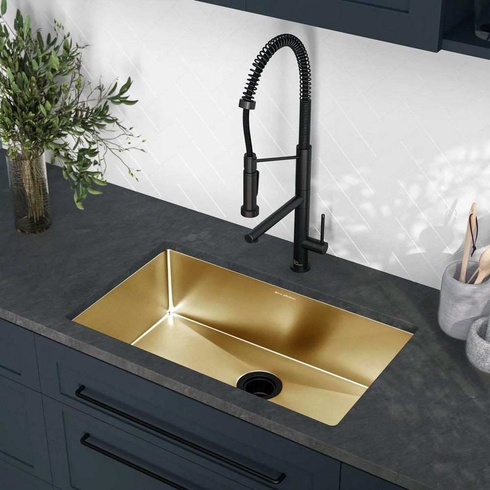Swiss Madison Rose Gold 30 x 18 in. No Hole Stainless Steel 1 Bowl Undermount Kitchen Sink 
