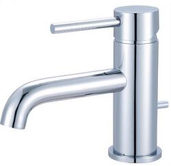 Single Handle Centerset Bathroom Sink Faucet in Polished Chrome