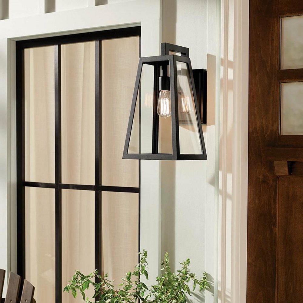 Kichler Lighting Black 150W 1-Light 16-3/4 in. Outdoor Wall Sconce 