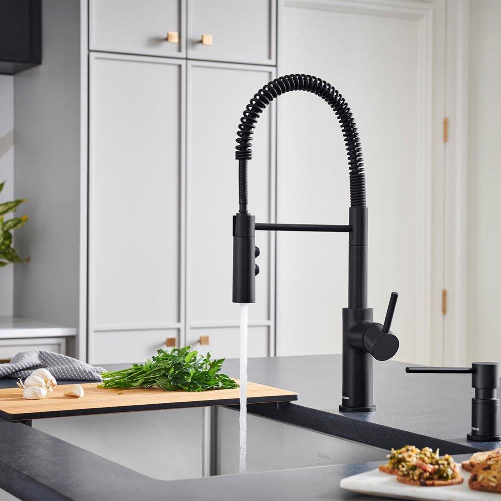 BLANCO Matte Black Single Handle Pull Down Kitchen Faucet 