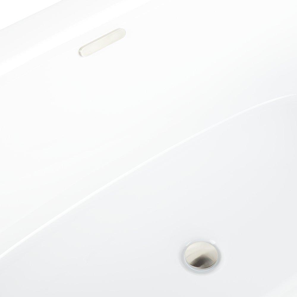 Signature Hardware White 68-11/16 x 31-5/16 in. Freestanding Bathtub with Center Drain 
