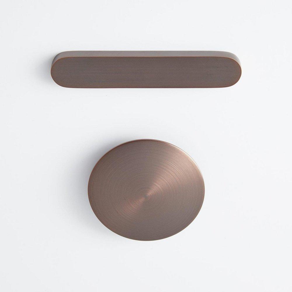 61 BOYCE ACRYLIC TUB AIR MASSAGE POLISHED BRASS DRAIN TRIM 