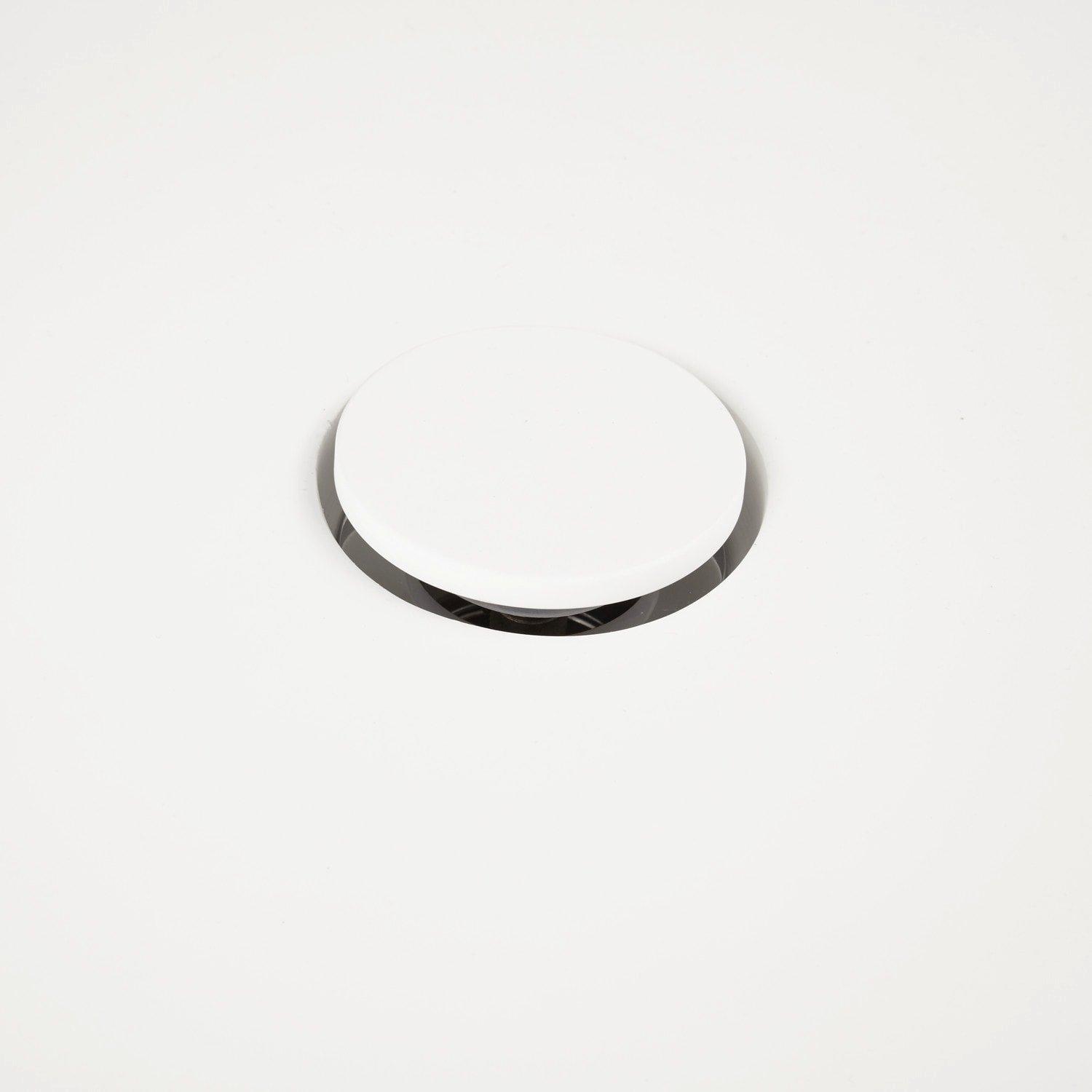 59 x 29-1/2 in. Freestanding Bathtub with Center Drain in White 