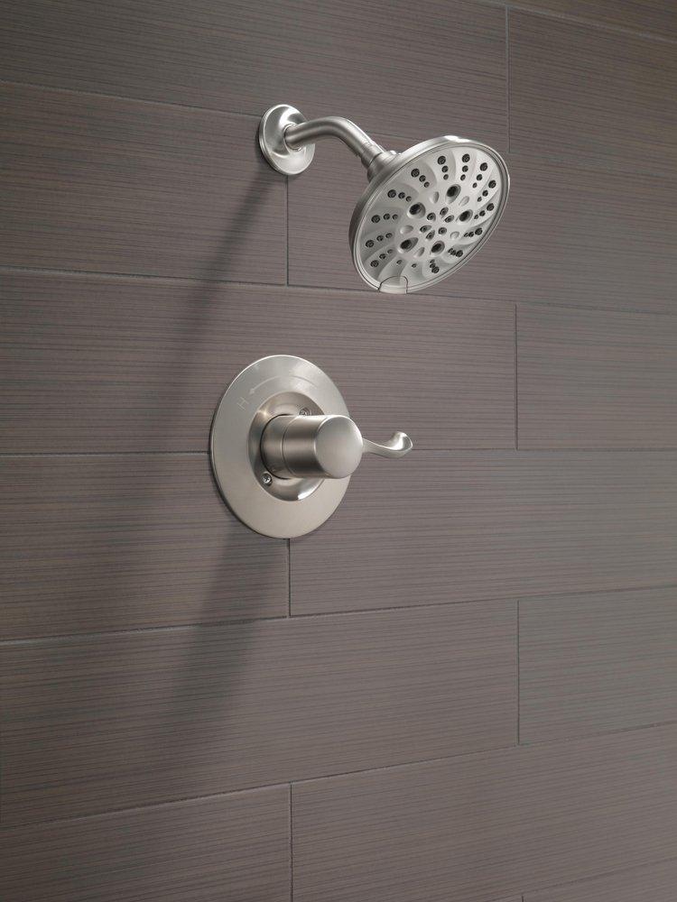 Delta Faucet SpotShield® Stainless Single Handle Multi Function Shower Faucet 