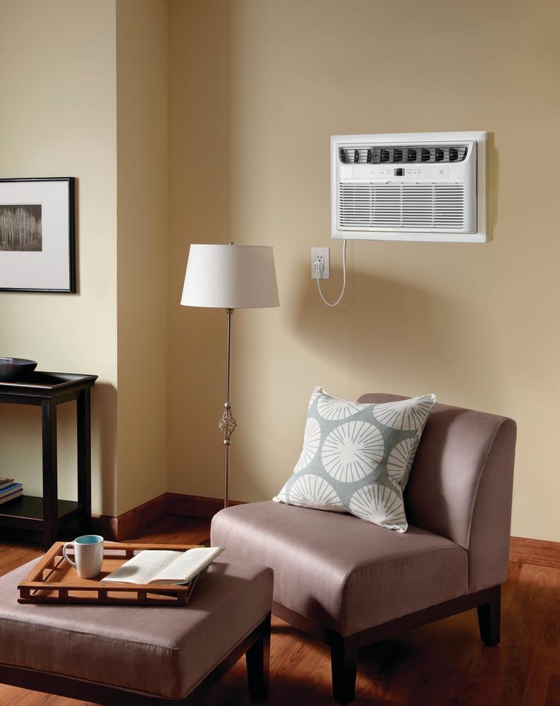 12,000 BTU - Built-In Room Air Conditioner - 230/208V - Energy Star 