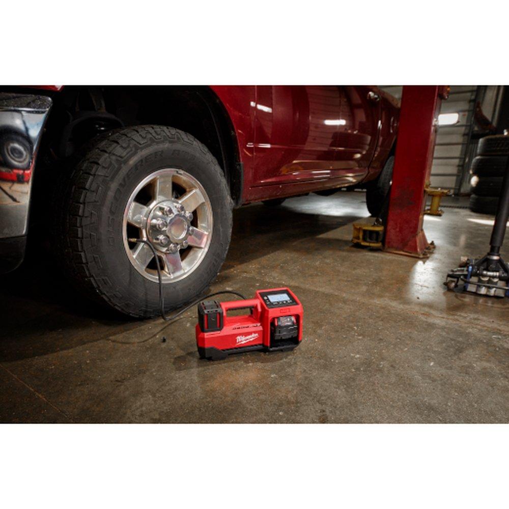 Milwaukee® Red Portable Inflator 