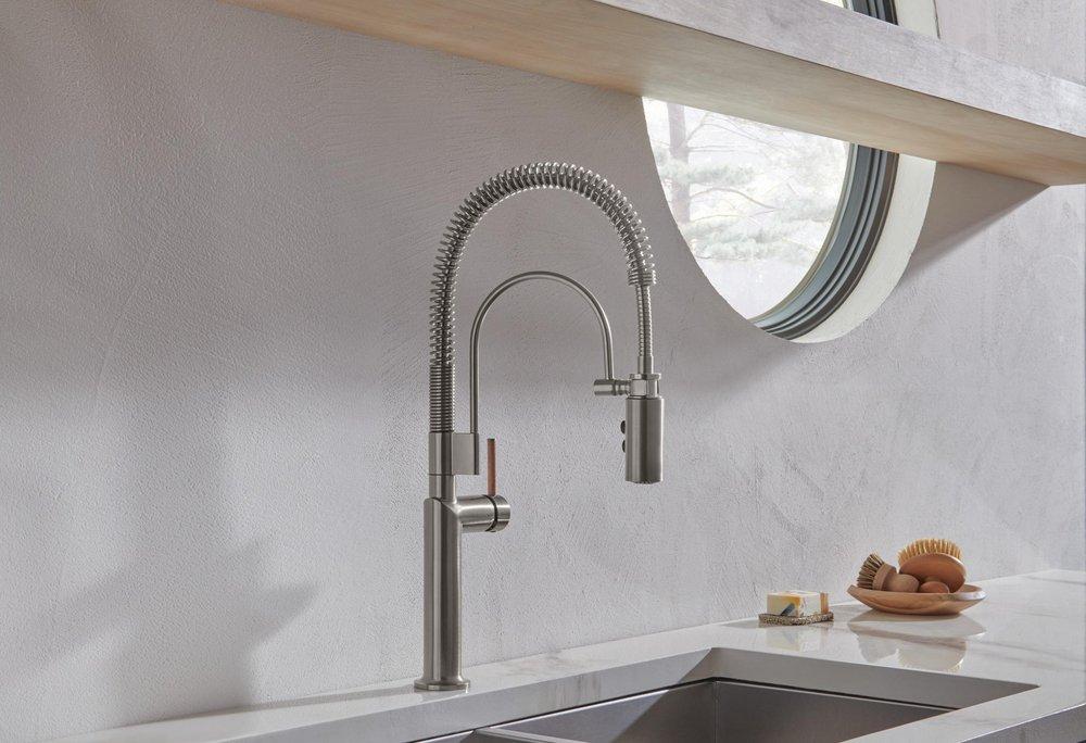 Brizo Luxe Steel Pull Down Kitchen Faucet 