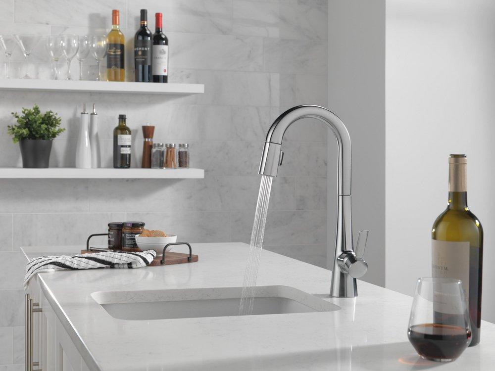 Delta Faucet Lumicoat Arctic Stainless Single Handle Pull Down Bar Faucet 