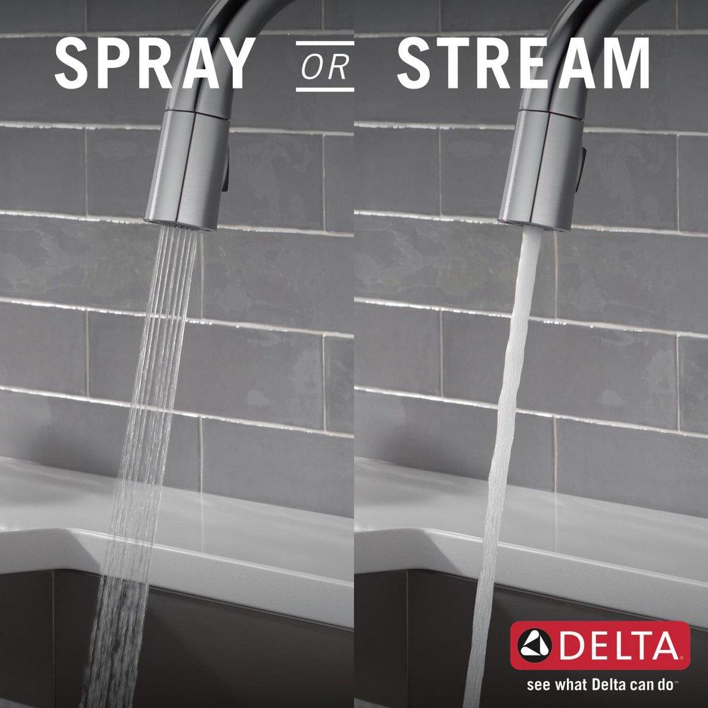 Delta Faucet Arctic Stainless Single Handle Pull Down Kitchen Faucet 