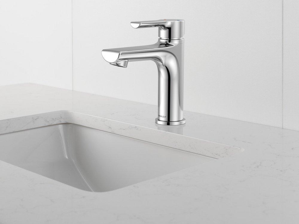 Single Handle Monoblock Bathroom Sink Faucet in Chrome 