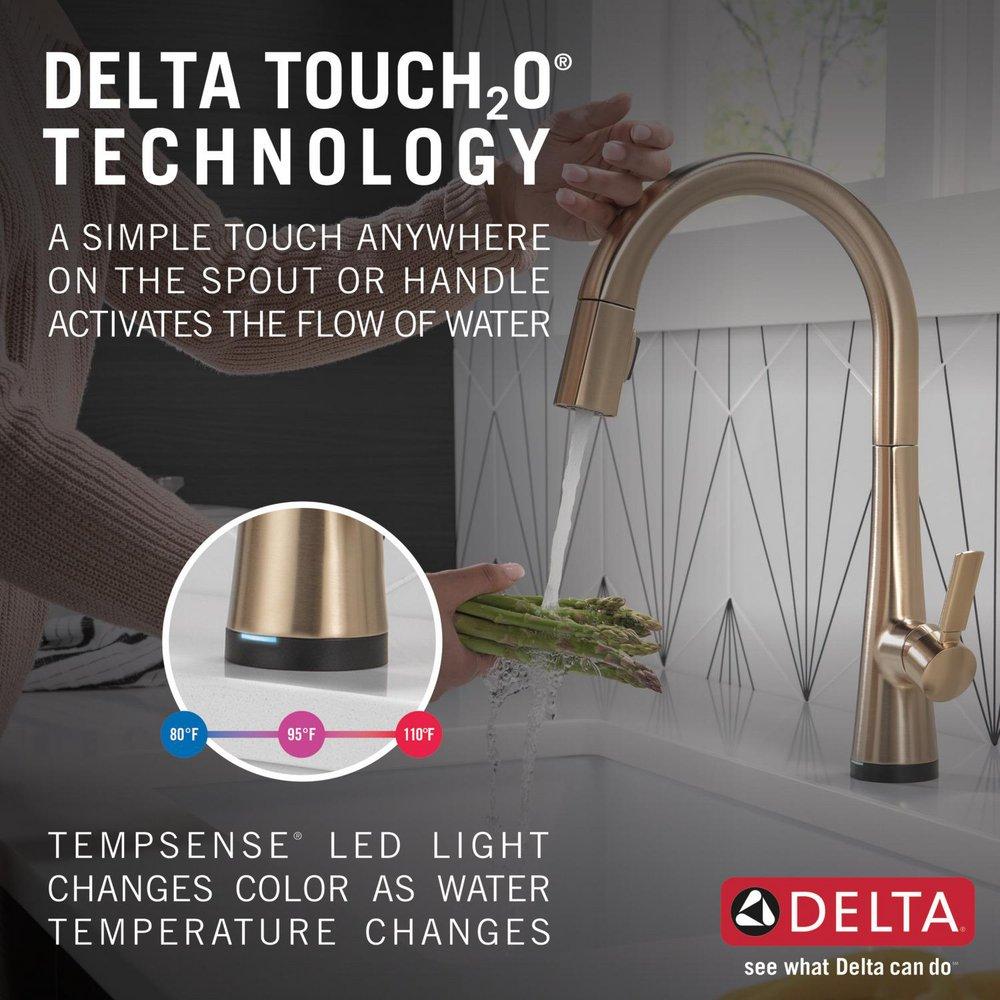 Delta Faucet Lumicoat Champagne Bronze Single Handle Pull Down Kitchen Faucet 