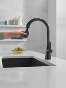 Delta Faucet Matte Black Single Handle Pull Down Kitchen Faucet 