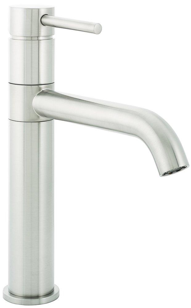 Single Handle Kitchen Faucet in Brushed Nickel 