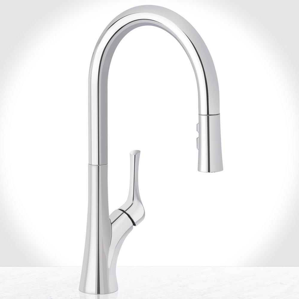 Single Handle Pull Down Kitchen Faucet in Chrome 
