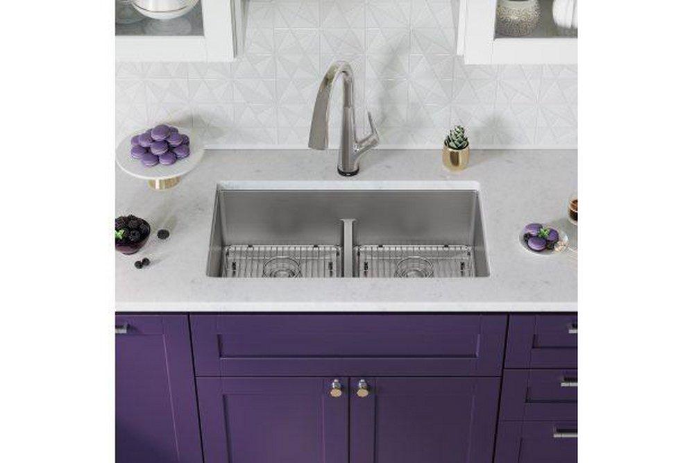 Elkay Chrome 33 x 22 in. 1 Hole Stainless Steel Dual Mount Kitchen Sink Kit 