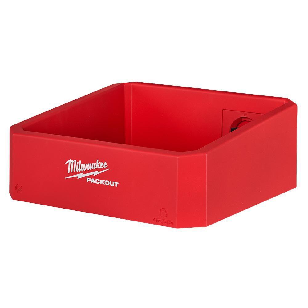 Milwaukee® Red Shelves 