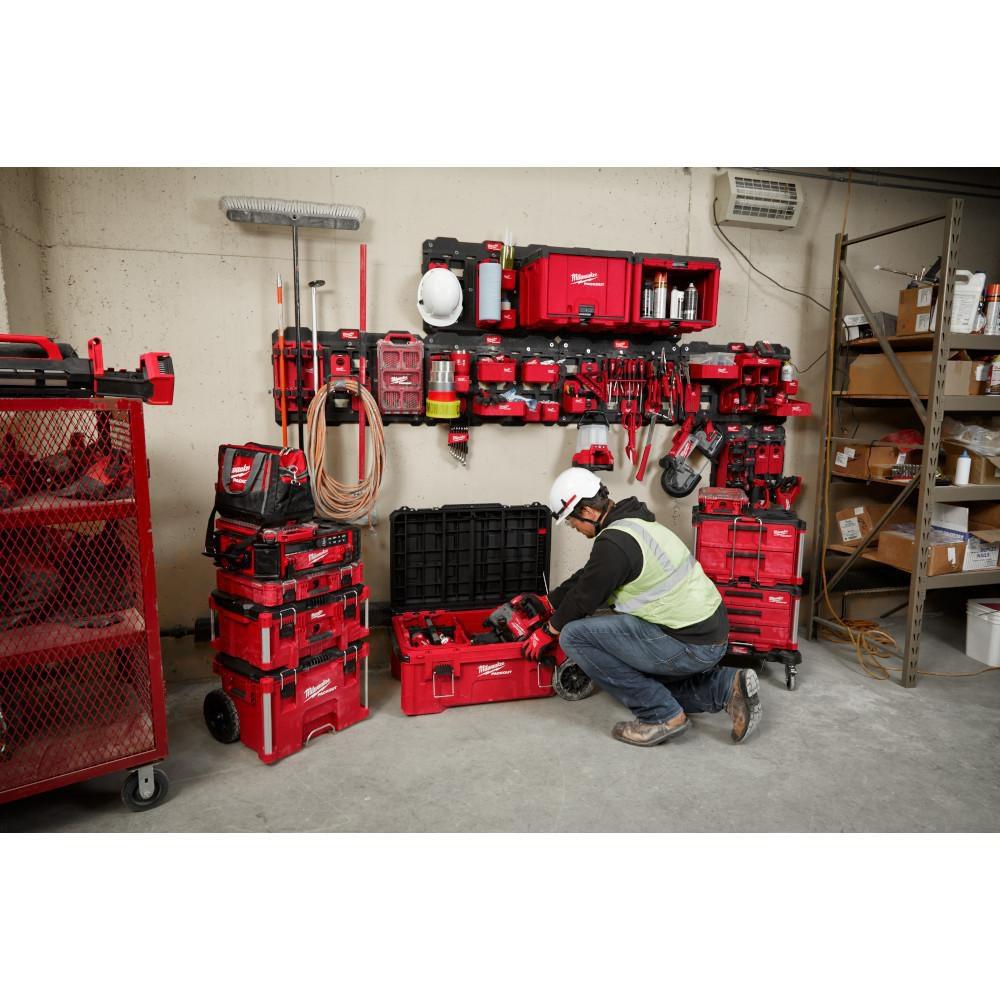 Milwaukee&reg; Red 9-1/2 in. Rack 
