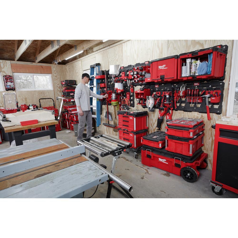 Milwaukee&reg; Red 9-1/2 in. Rack 