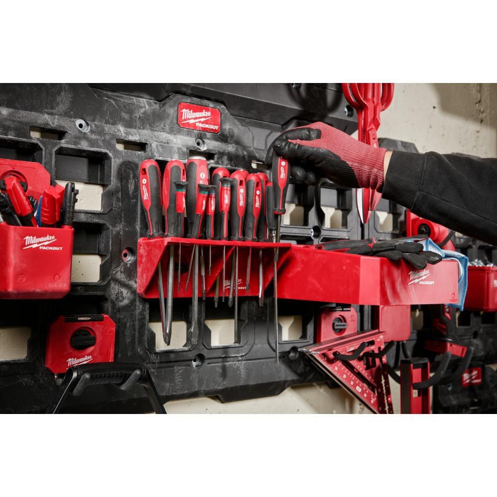 Milwaukee&reg; Red 9-1/2 in. Rack 