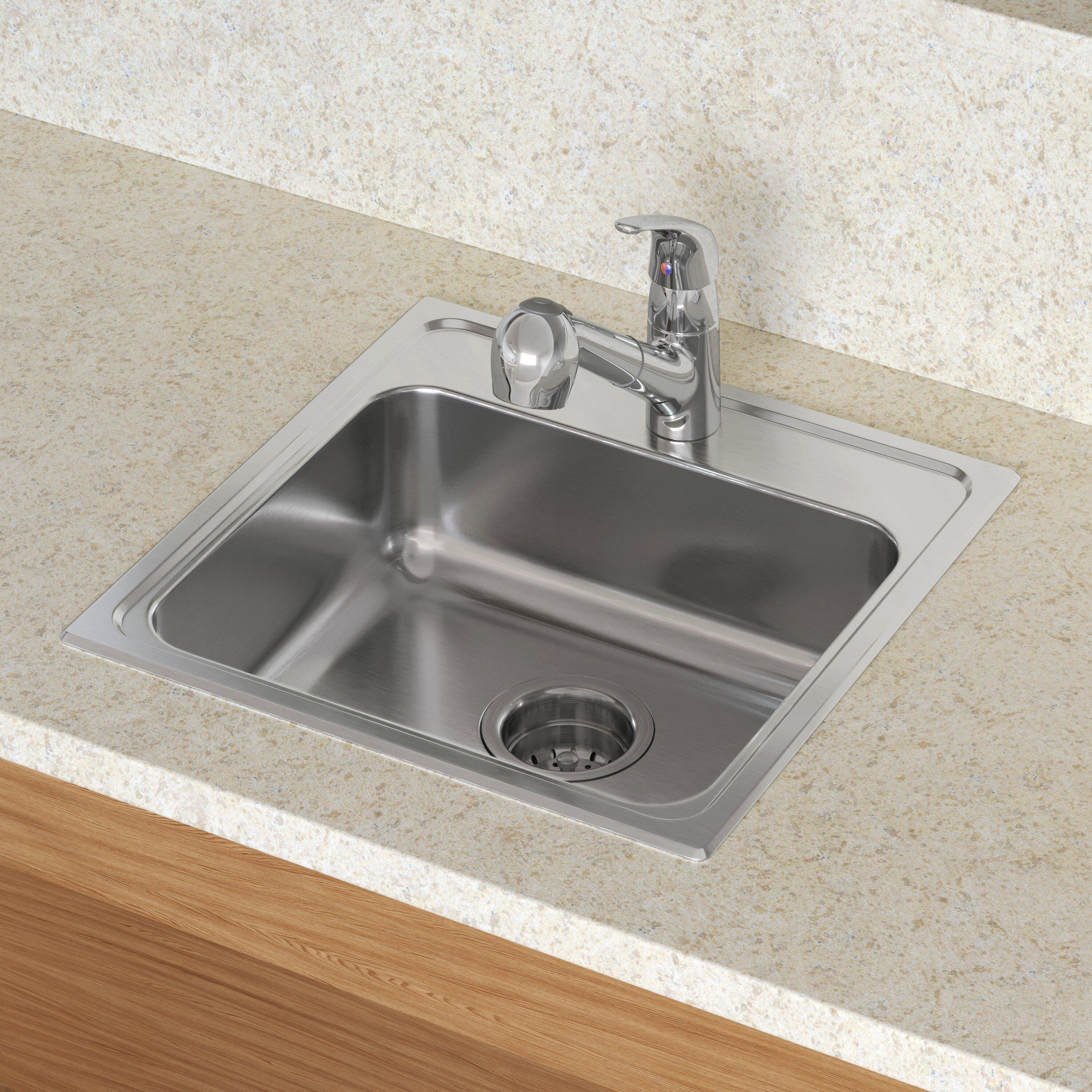 PROFLO&reg; Chrome Single Handle Pull Out Kitchen Faucet 