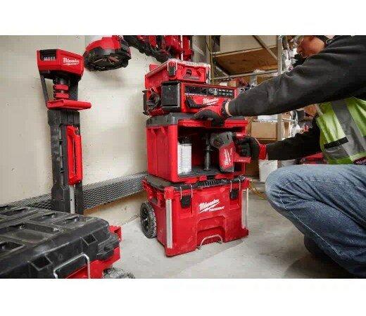 Milwaukee&reg; Red Cabinets 