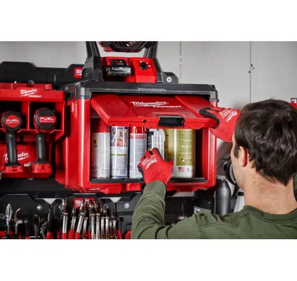 Milwaukee&reg; Red Cabinets 