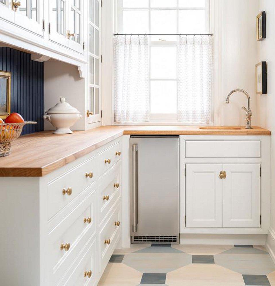 GE Profile™ Panel Ready 22-3/4 x 34-7/8 in. 26 lb. Ice Maker 