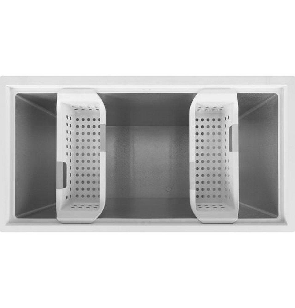 10.7 CU. FT. MANUAL DEFROST CHEST FREEZER 