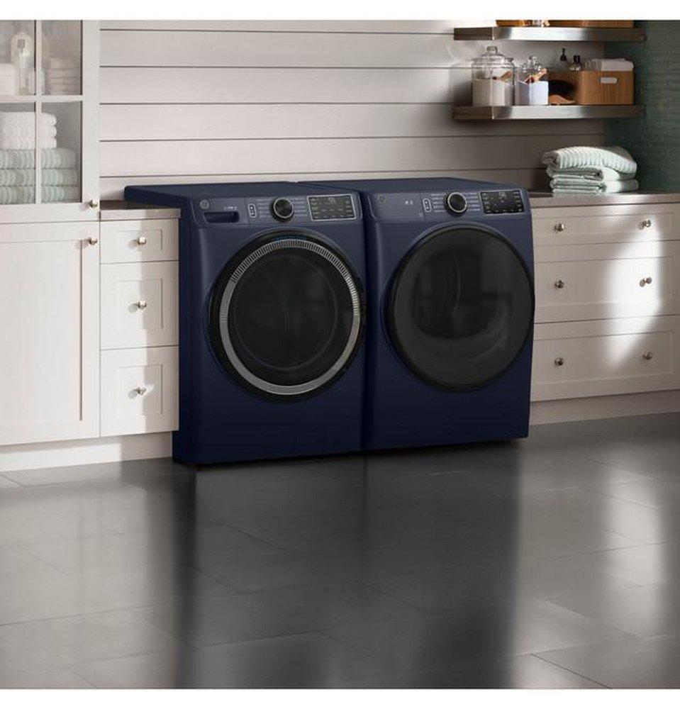 7.8 CU. FT. CAPACITY SMART FRONT LOAD GAS DRYER WITH SANITIZE CYCLE 