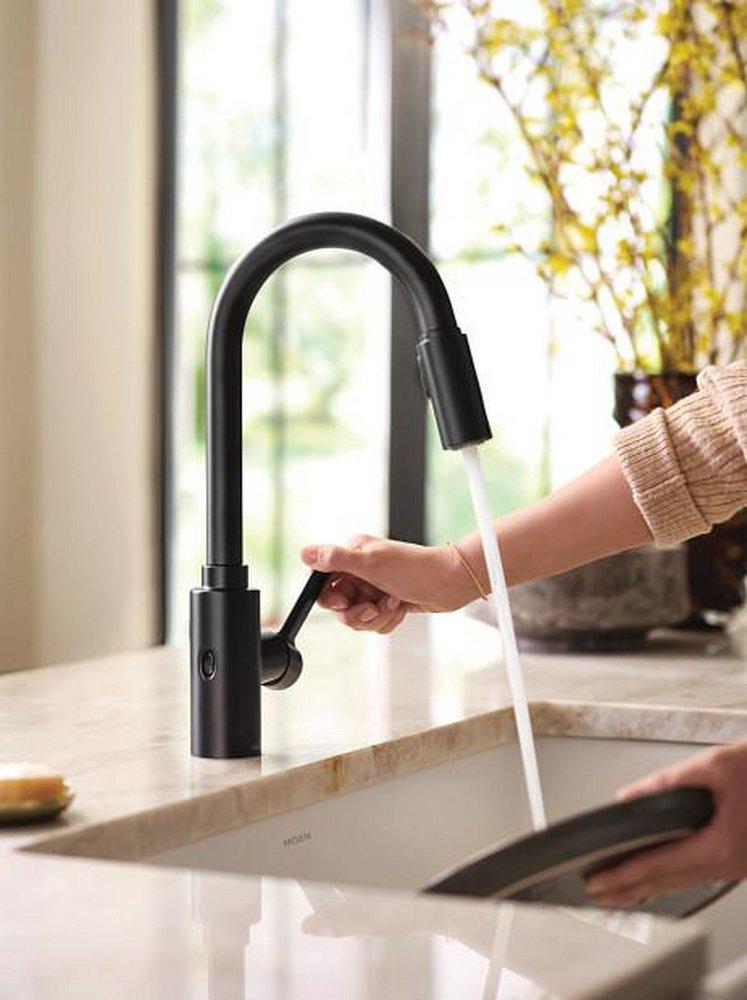 Moen Matte Black Single Handle Pull Down Kitchen Faucet 