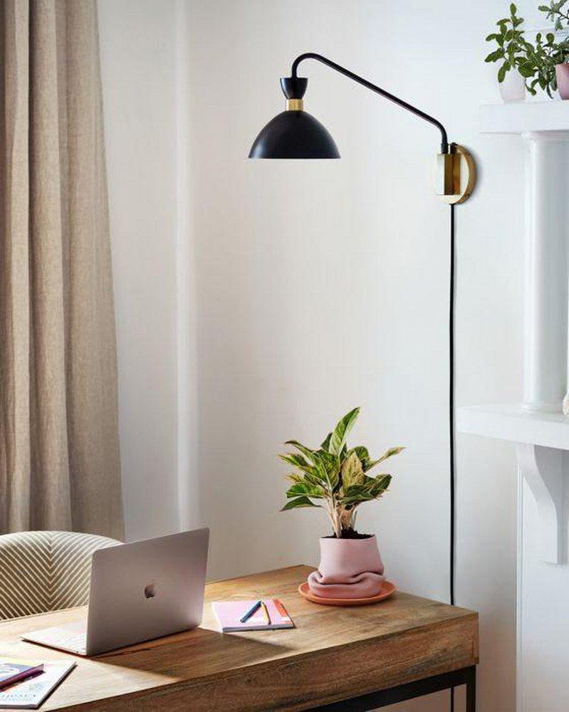 Lark&trade; Black 100W 1-Light 13-3/10 in. Wall Sconce 