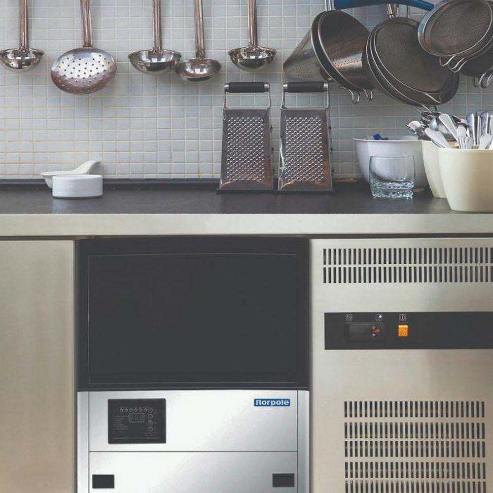 120 LB UNDERCOUNTER ICE MAKER 