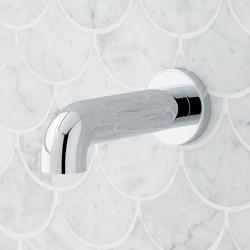 Tub Spout in Polished Chrome
