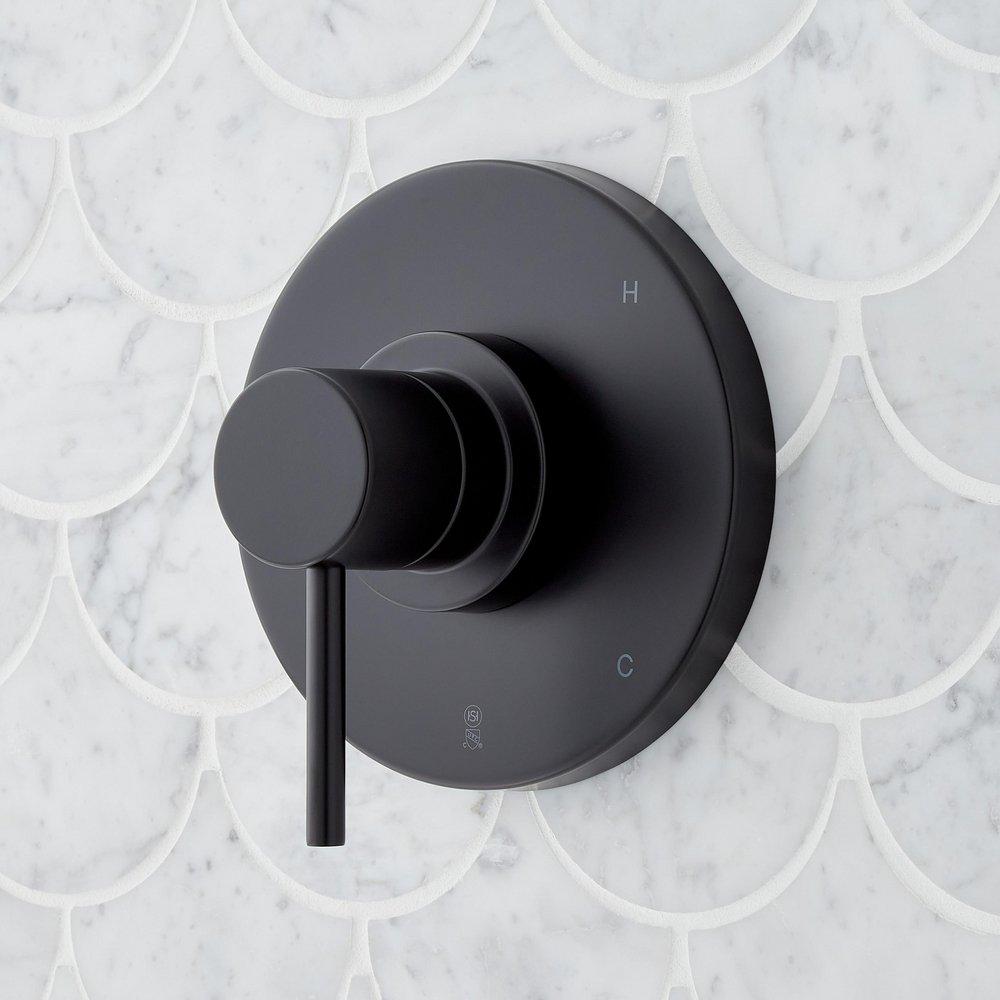 One Handle Single Function Bathtub & Shower Faucet in Matte Black 