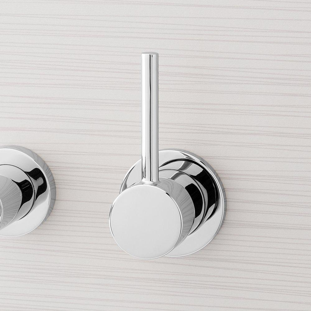 Single Handle Wall Mount Bathroom Sink Faucet in Polished Chrome 